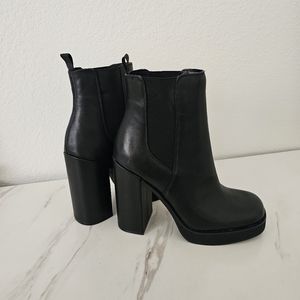 Steve Madden ankle boots